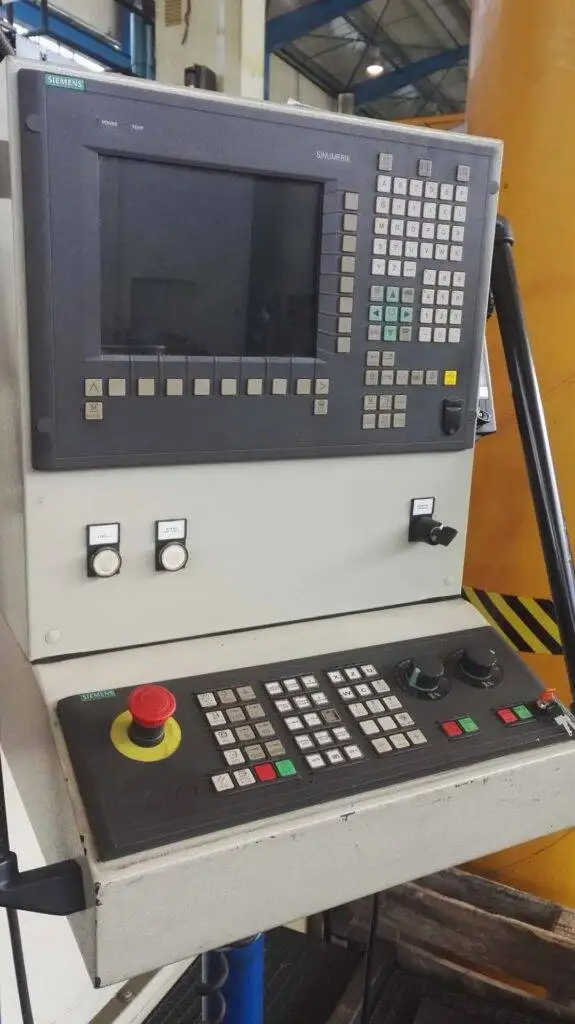 Dvou suportovy CNC karusel 6