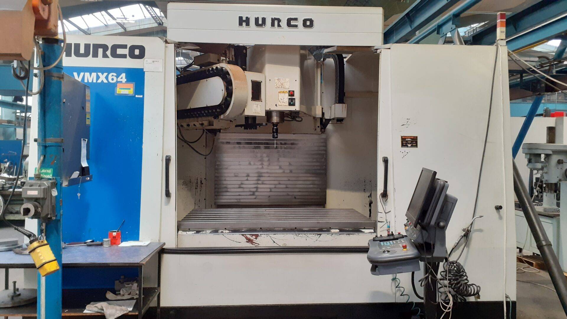 Hurco VMX 64