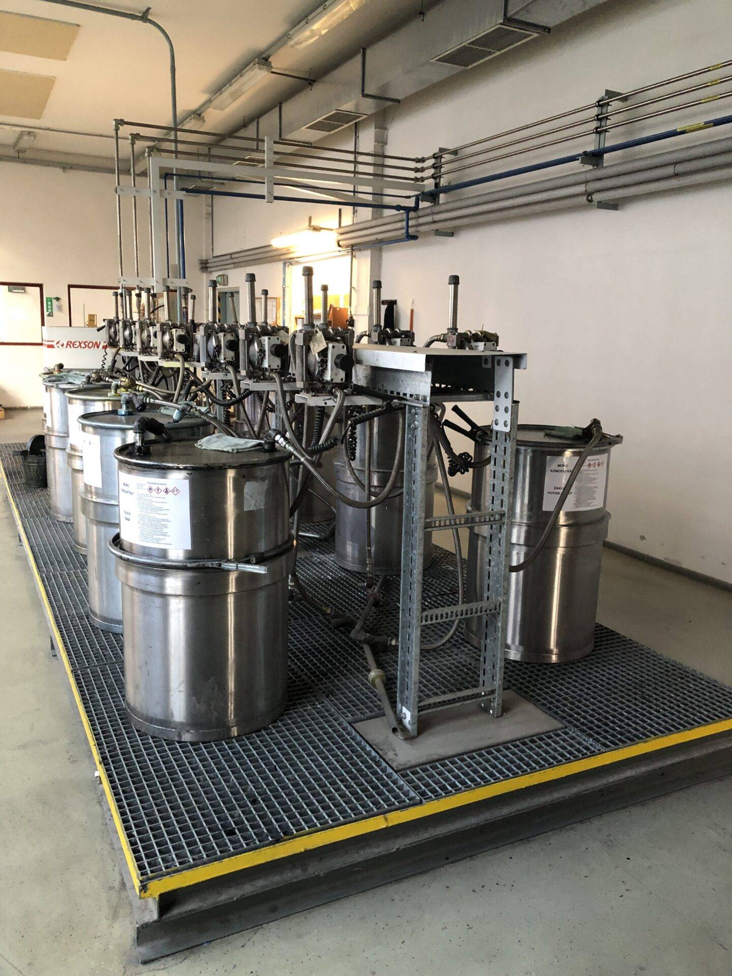 MISICI SYSTEM ROZPOUSTEDLOVYCH BAREV 2