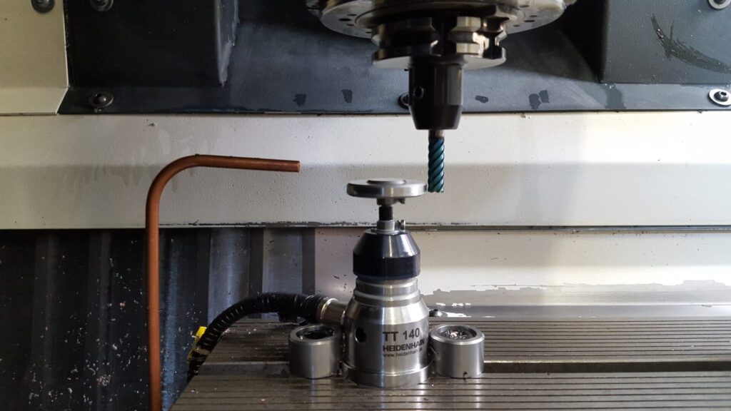 CNC obráběcí centrum Deckel Maho DMC 635V 4 DMC 635V 2