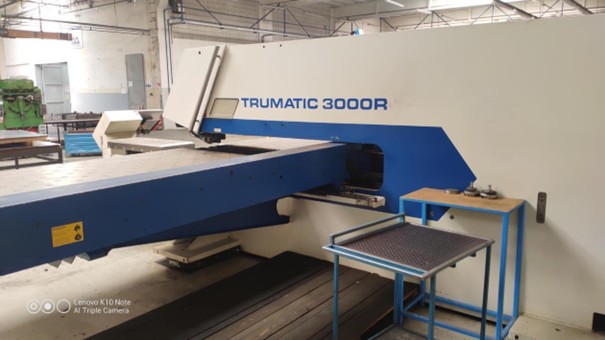 Děrovací stroj TRUMPF TC 3000 R 3 TRUMPF TC 3000 R 2