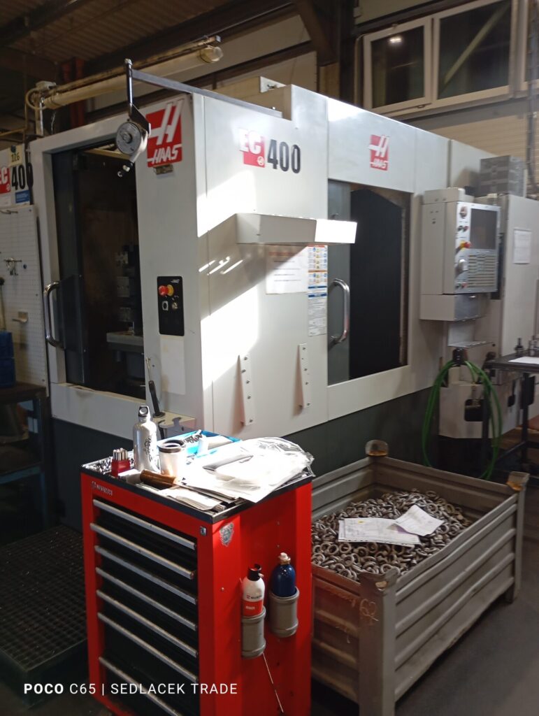 Obráběcí centrum HAAS EC 400 Spolehlivost a přesnost pro váš provoz 3 HAAS EC 400 2
