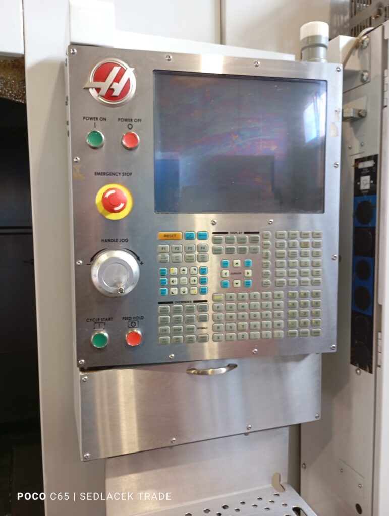 Obráběcí centrum HAAS EC 400 Spolehlivost a přesnost pro váš provoz 5 HAAS EC 400 4