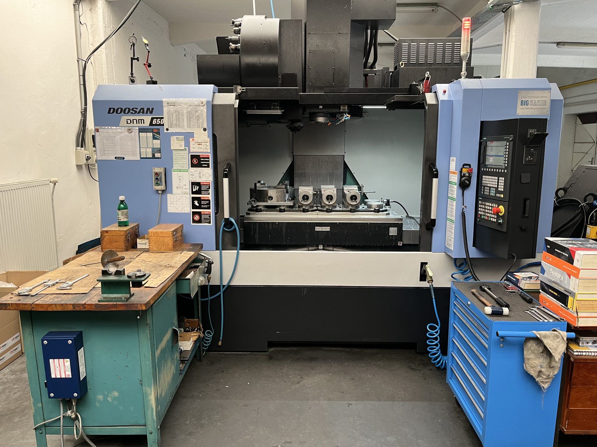 DOOSAN DNM 650 II – CNC obráběcí stroj pro efektivní výrobu 2 DOOSAN DNM 650 II 1