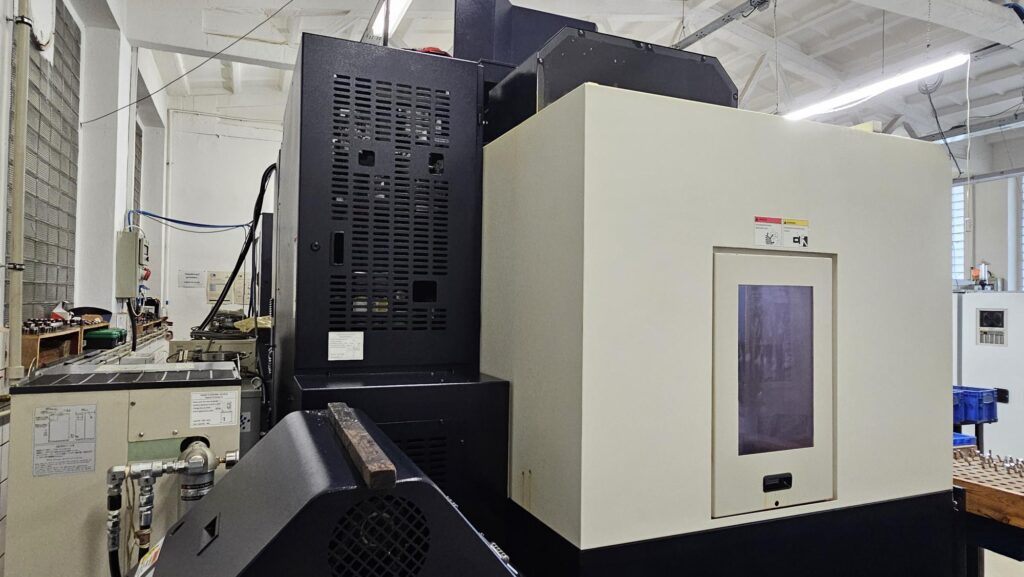 Hwacheon VESTA 1000 3