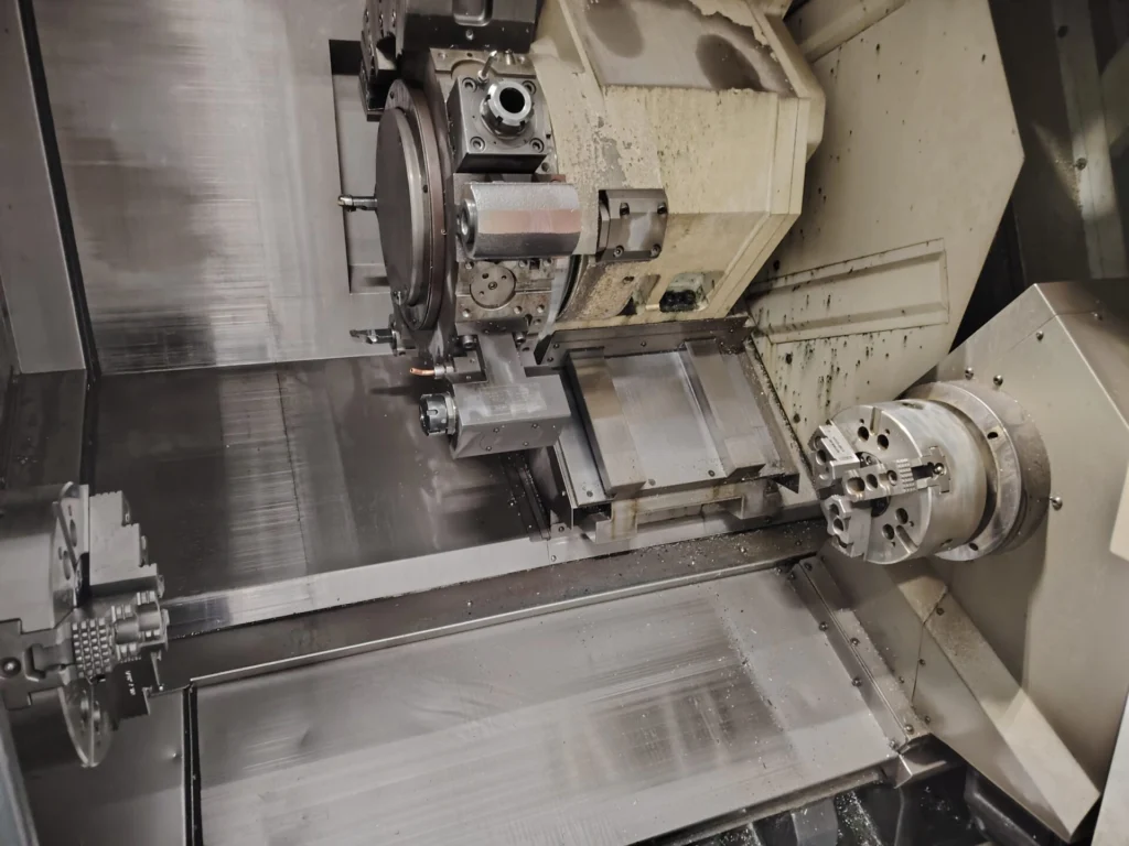 CNC soustruh Biglia B 750 YS (2016) – profesionální stroj s bohatou výbavou 12 Biglia B 750 YS 11