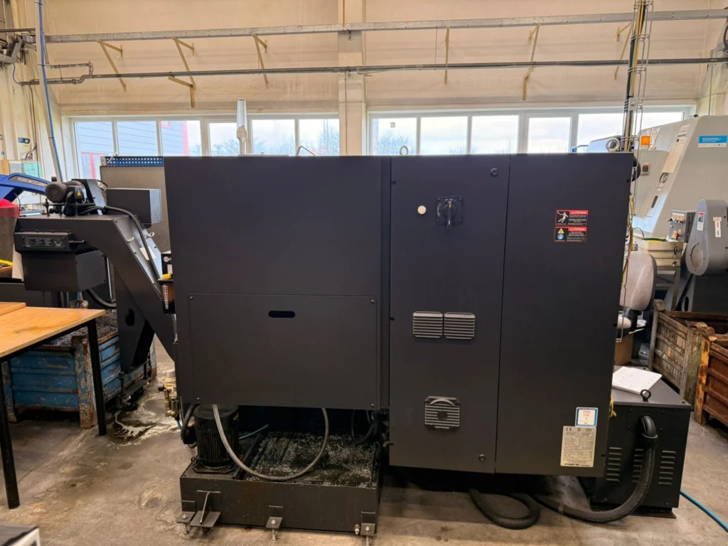 CNC soustruh Hyundai WIA E160A – spolehlivý a přesný stroj pro moderní výrobu 11 Hyundai WIA E160A 10