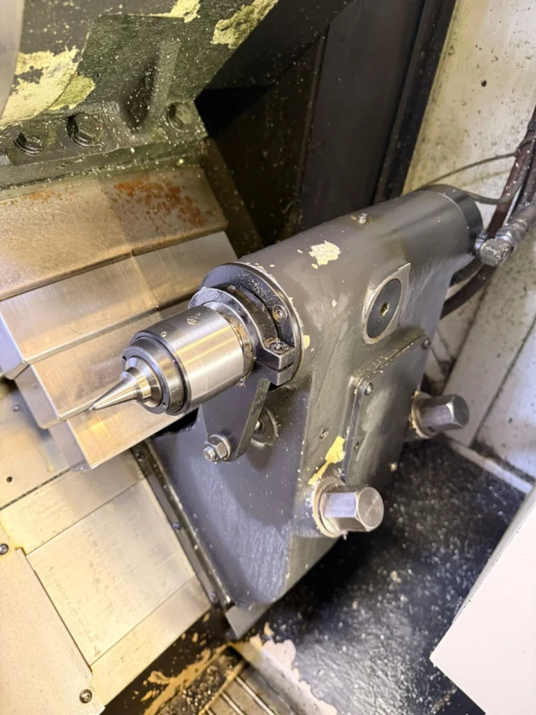 CNC soustruh Hyundai WIA E160A – spolehlivý a přesný stroj pro moderní výrobu 6 Hyundai WIA E160A 5