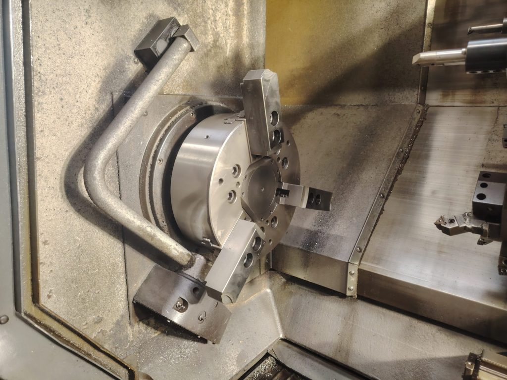 Haas ST 40 6