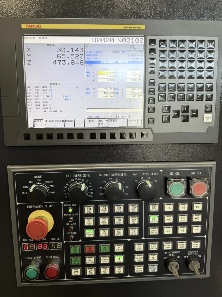CNC Vertikální Obráběcí Centrum NEWAY VM‑740S – Na Prodej 4 VM 740S NEWAY 3