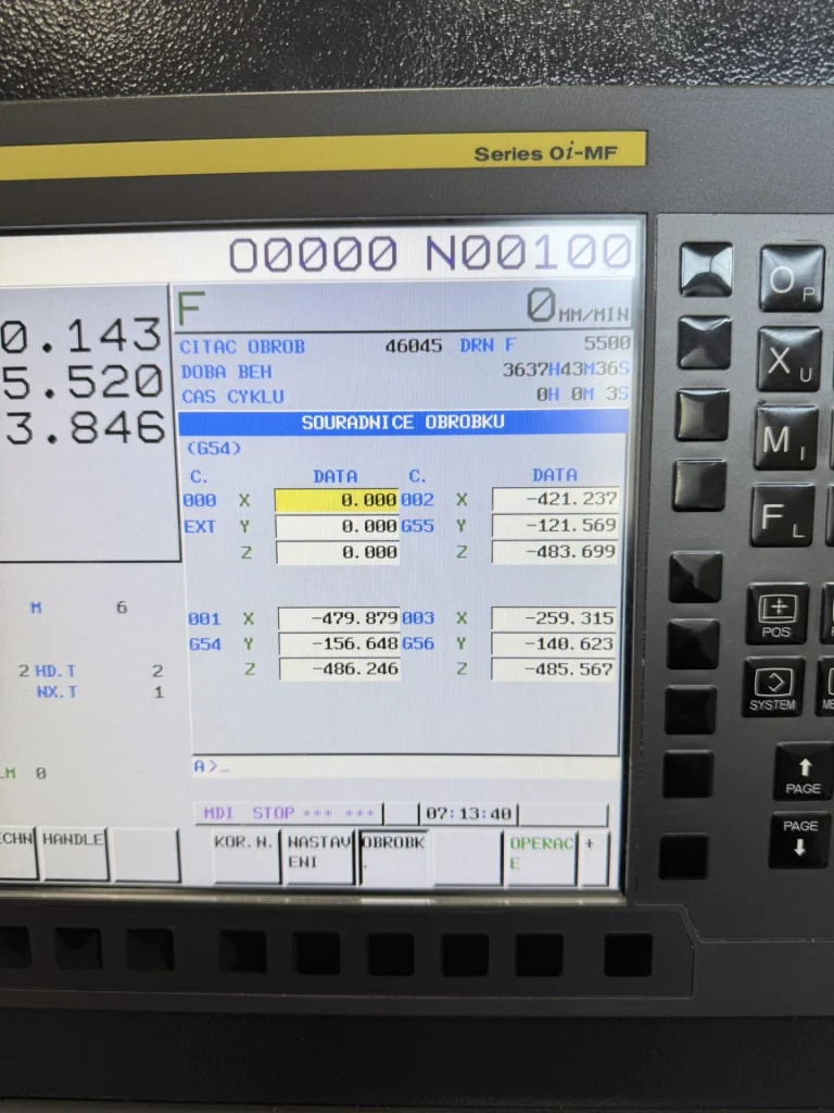 CNC Vertikální Obráběcí Centrum NEWAY VM‑740S – Na Prodej 5 VM 740S NEWAY 4