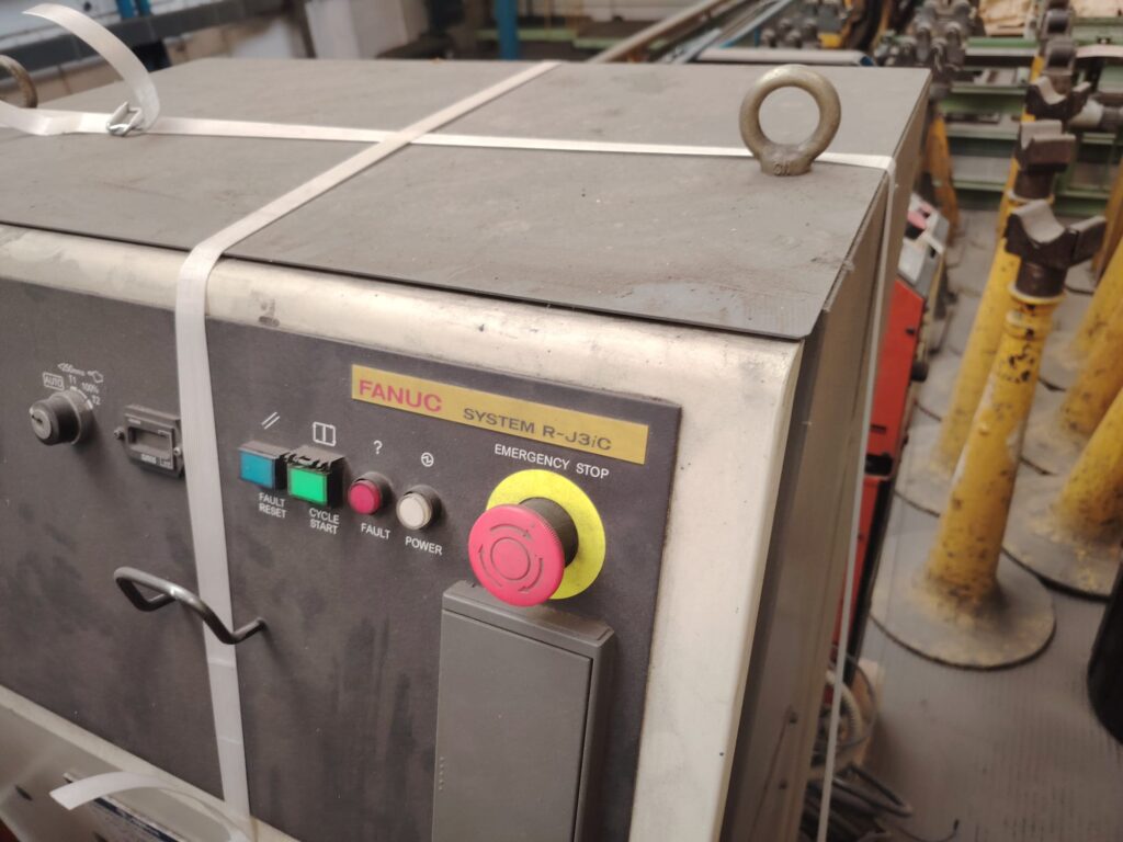 Fanuc Robot R J3iC 19